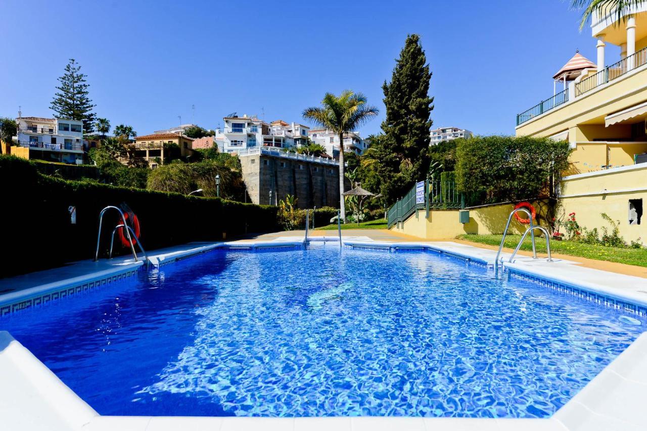 Refurbished 2-Bed Apartment Burriana Beach. Нерха Экстерьер фото