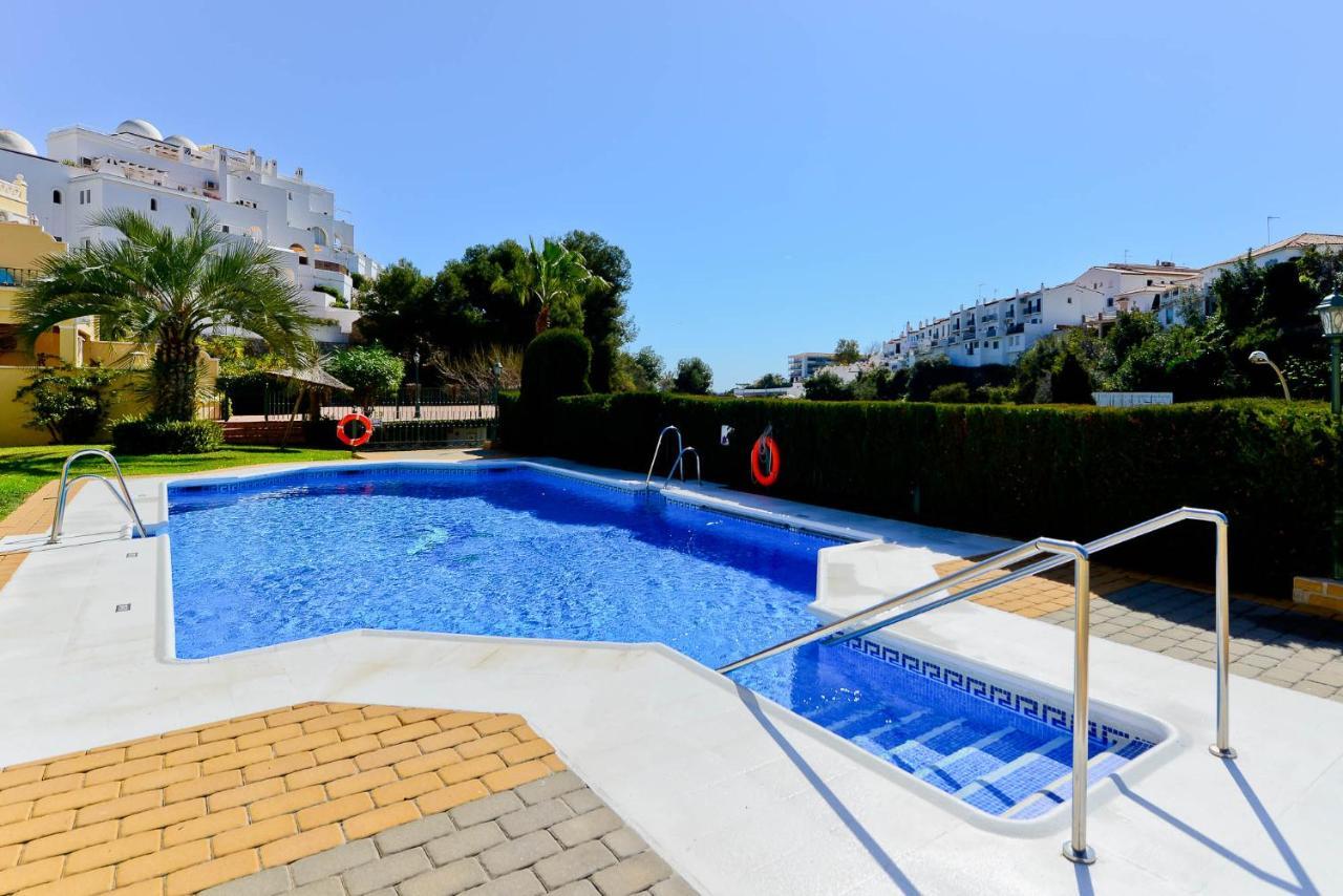 Refurbished 2-Bed Apartment Burriana Beach. Нерха Экстерьер фото